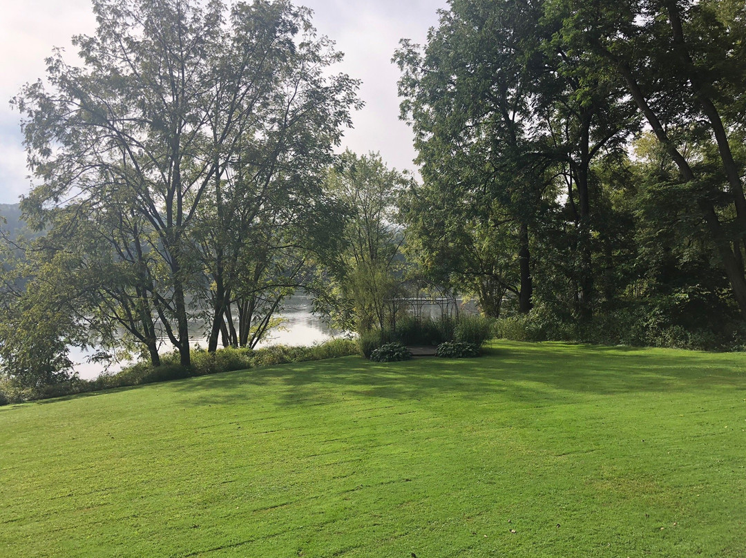 Pumpelly House Estate主图