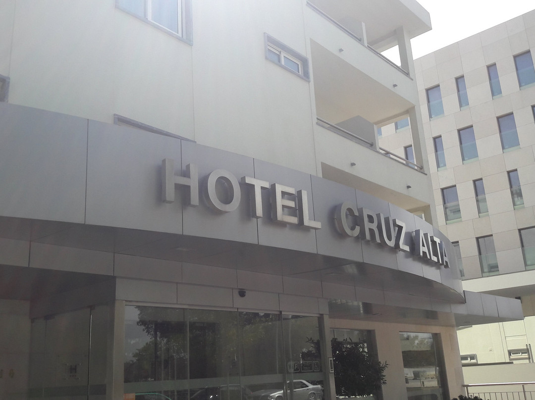 克鲁兹阿尔塔酒店主图