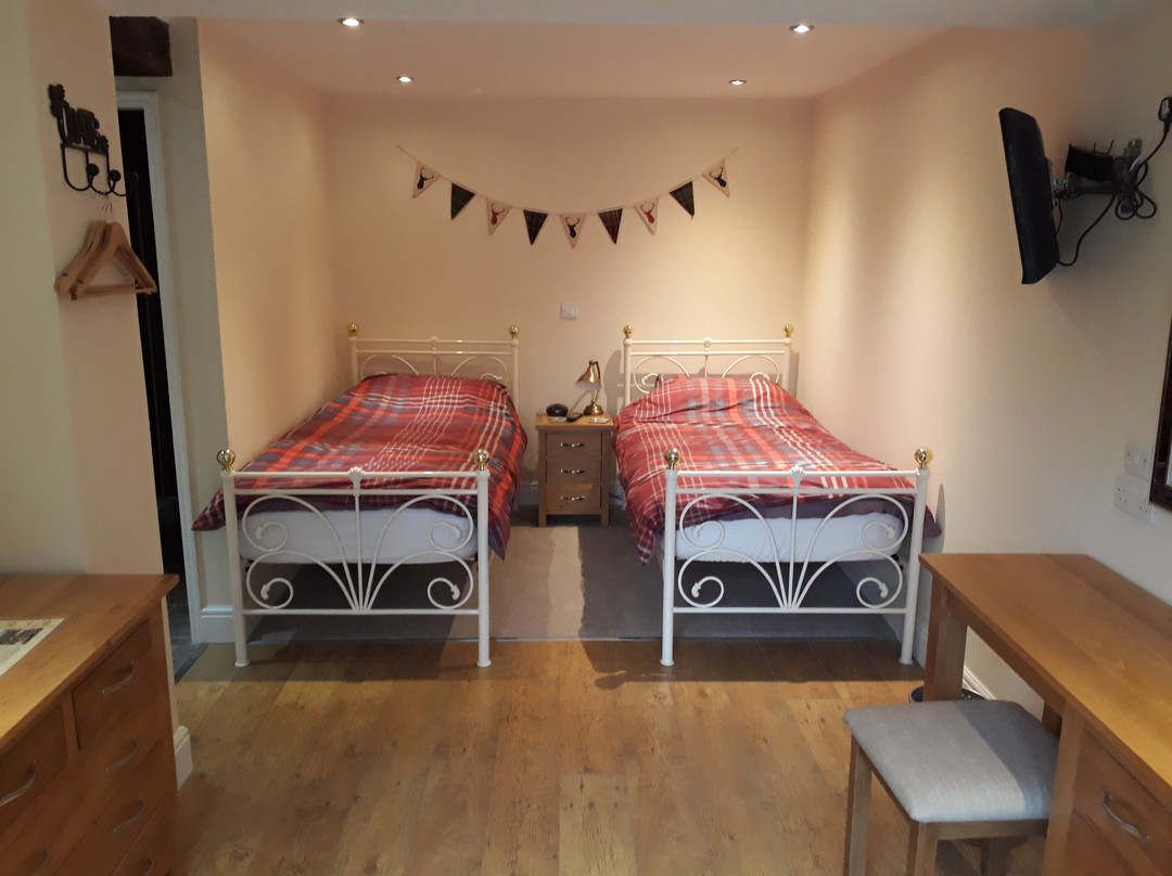 Old Station House主图