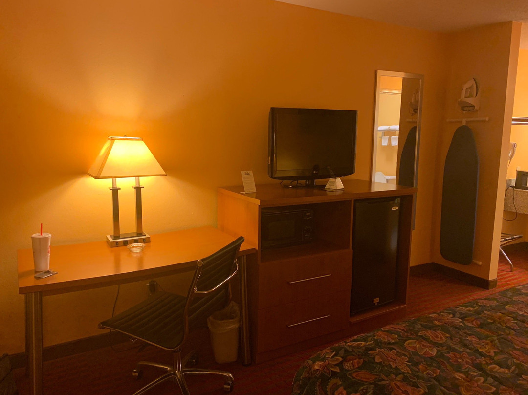 Days Inn by Wyndham Franklin主图