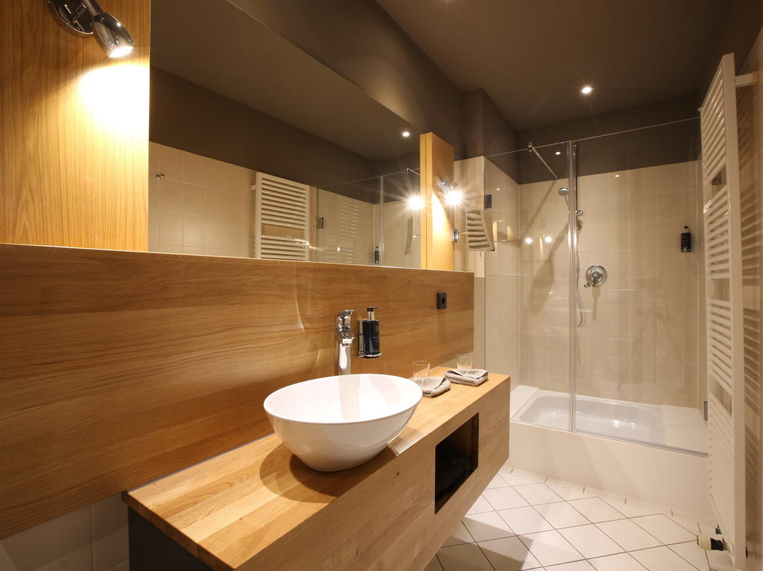 Naegler´s Fine Lounge Hotel主图