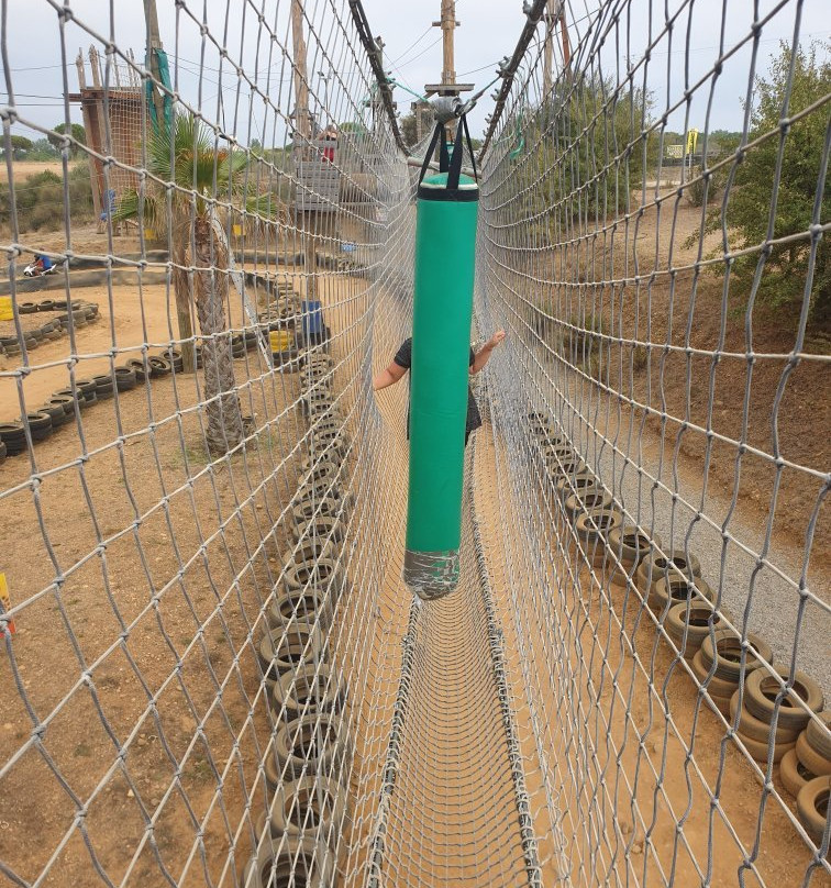 Parc Aventure Accrojump-Serignan必去景点