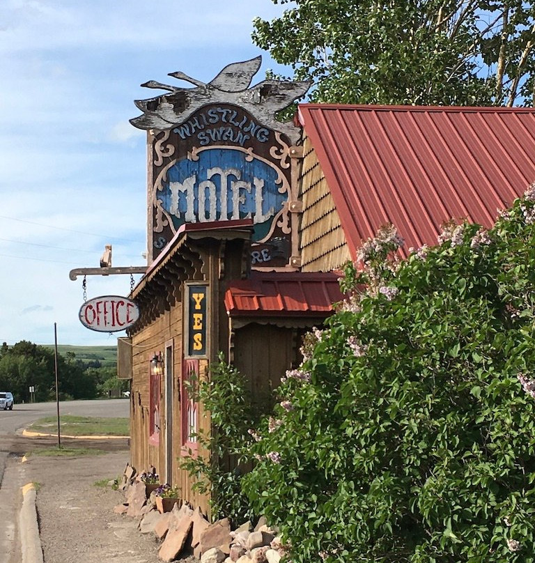 Whistling Swan Motel主图