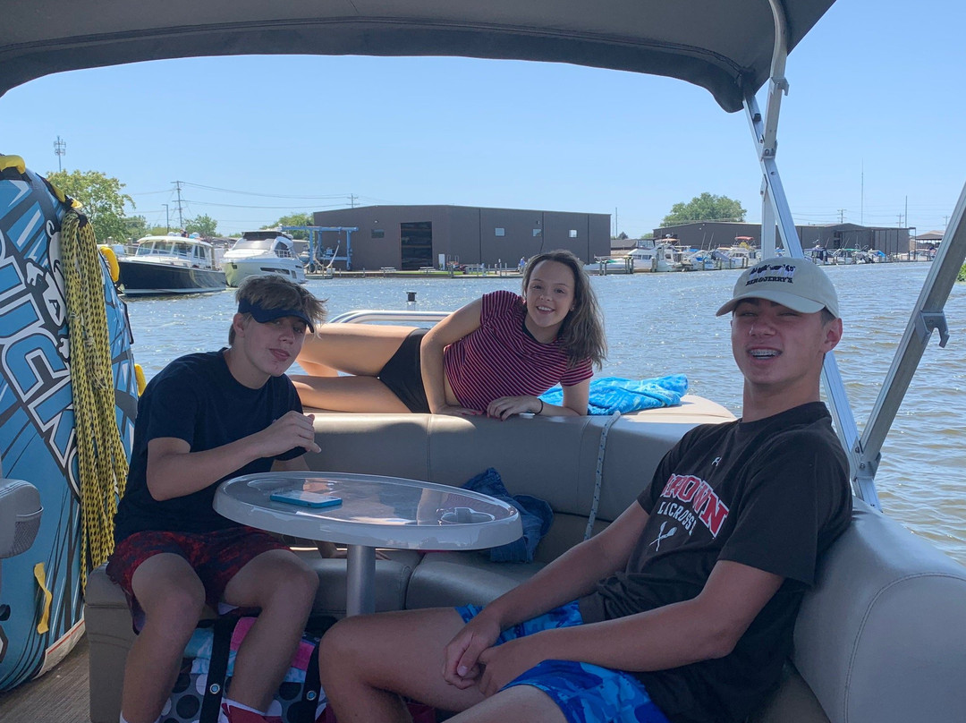 Grand Haven Boat Rental-格兰德黑文必去景点