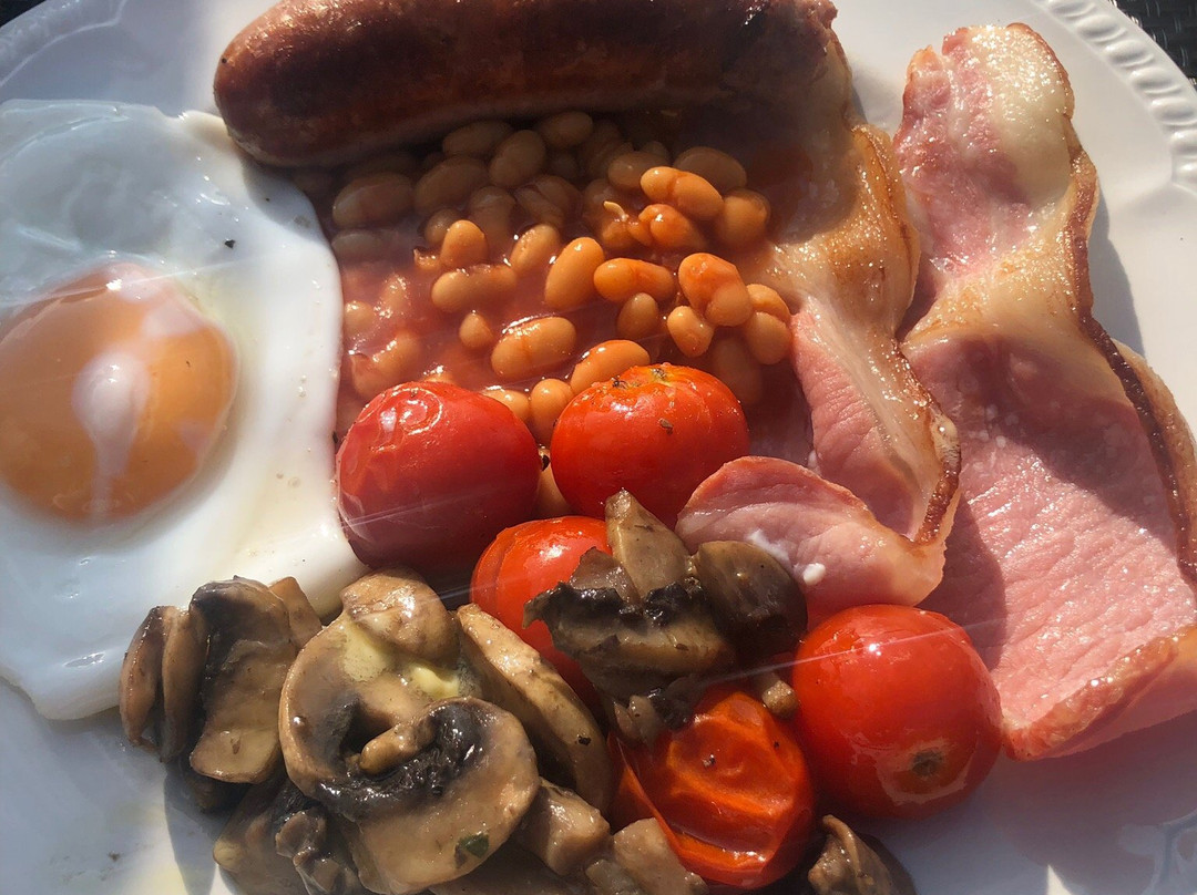 The Royal George主图