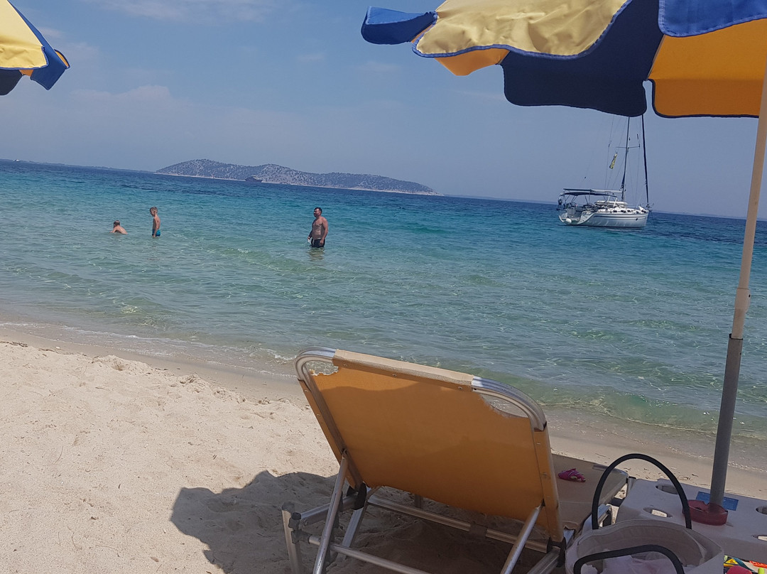 Nisteri Beach Hotel Villa主图