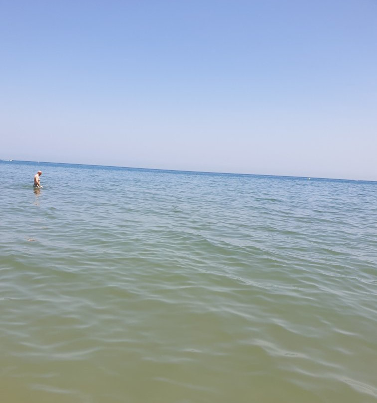 Playa Ronda Paco-福恩吉罗拉必去景点