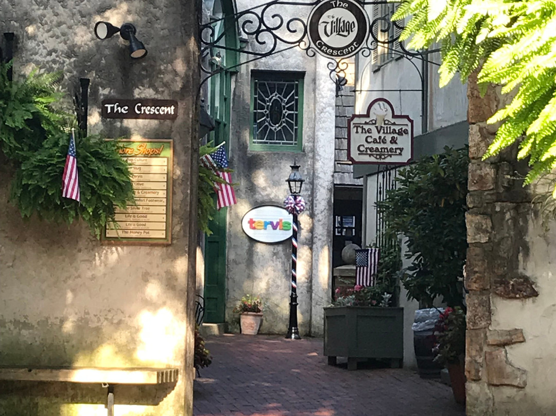 The Village Shops-盖林柏格必去景点