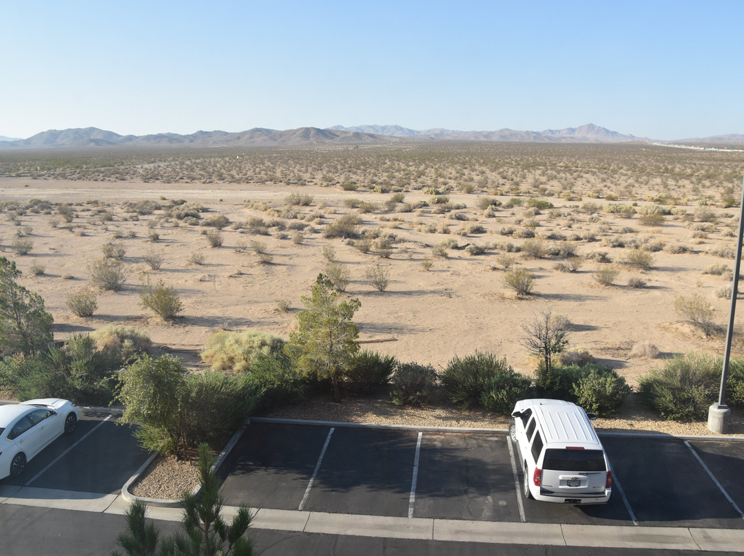 Holiday Inn Express & Suites Barstow-outlet Center by IHG主图