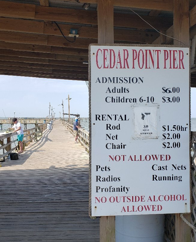 Cedar Point Pier-Coden必去景点