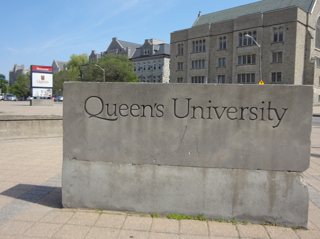 Queens University景点图片