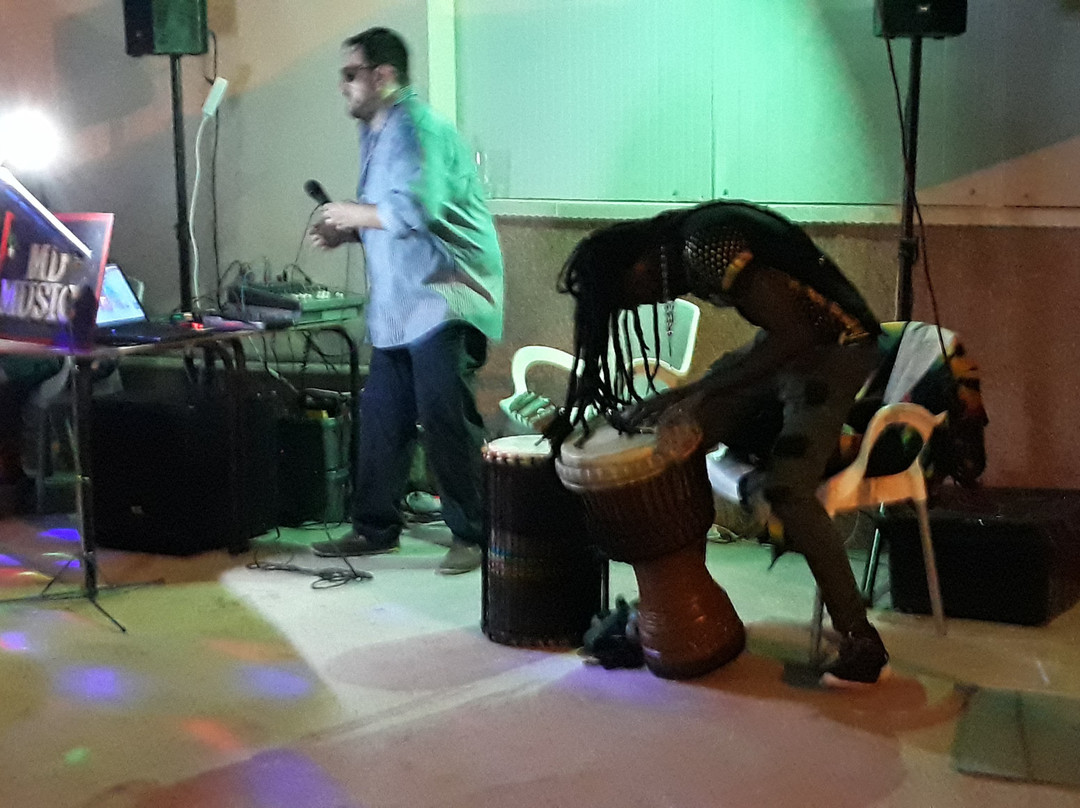 BAR BURGOS-托雷维耶哈必去景点