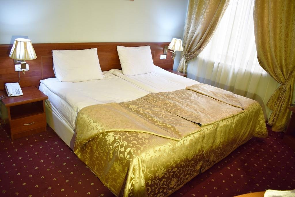Armenian Royal Palace Hotel主图