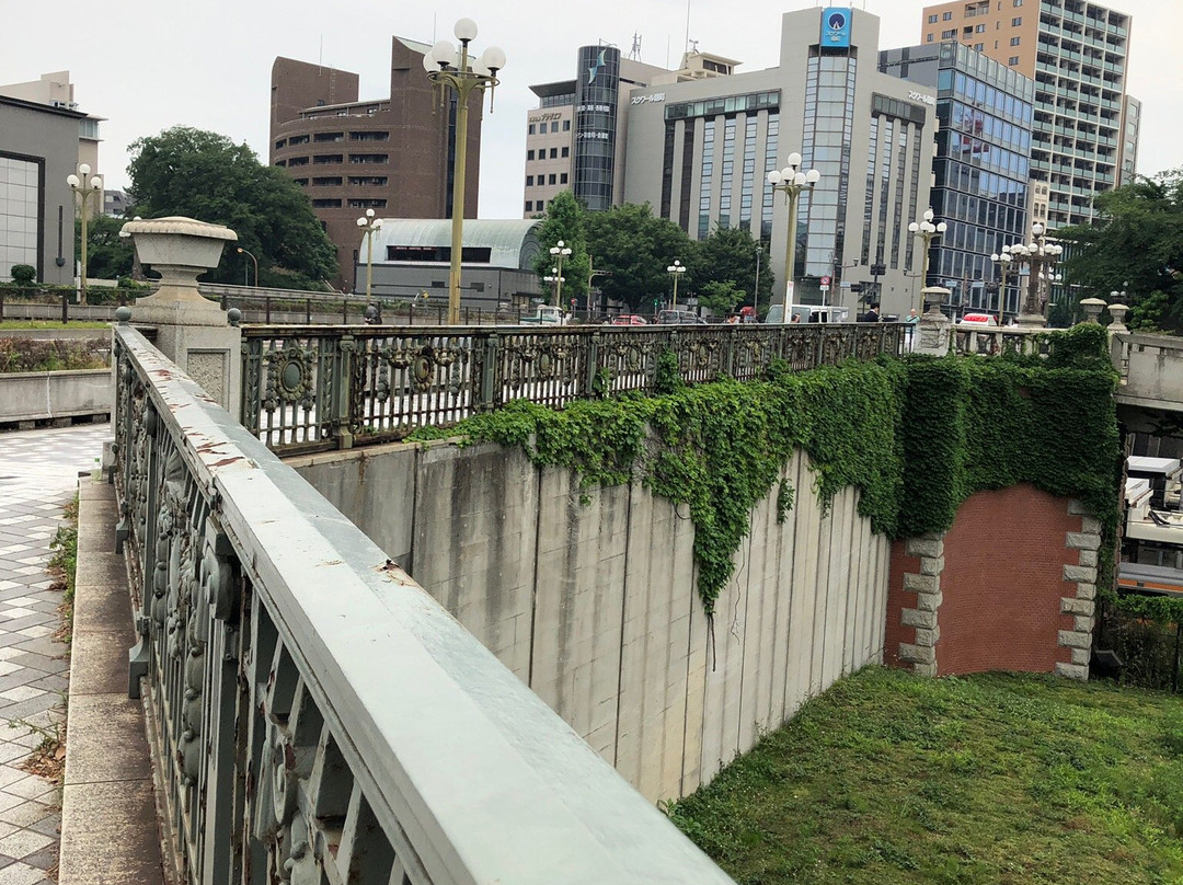Yotsuya Mitsuke Bridge景点图片