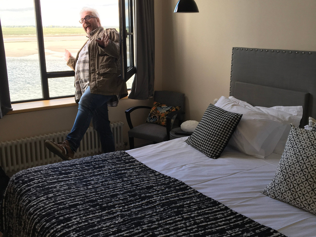 Hotel Les Pilotes主图