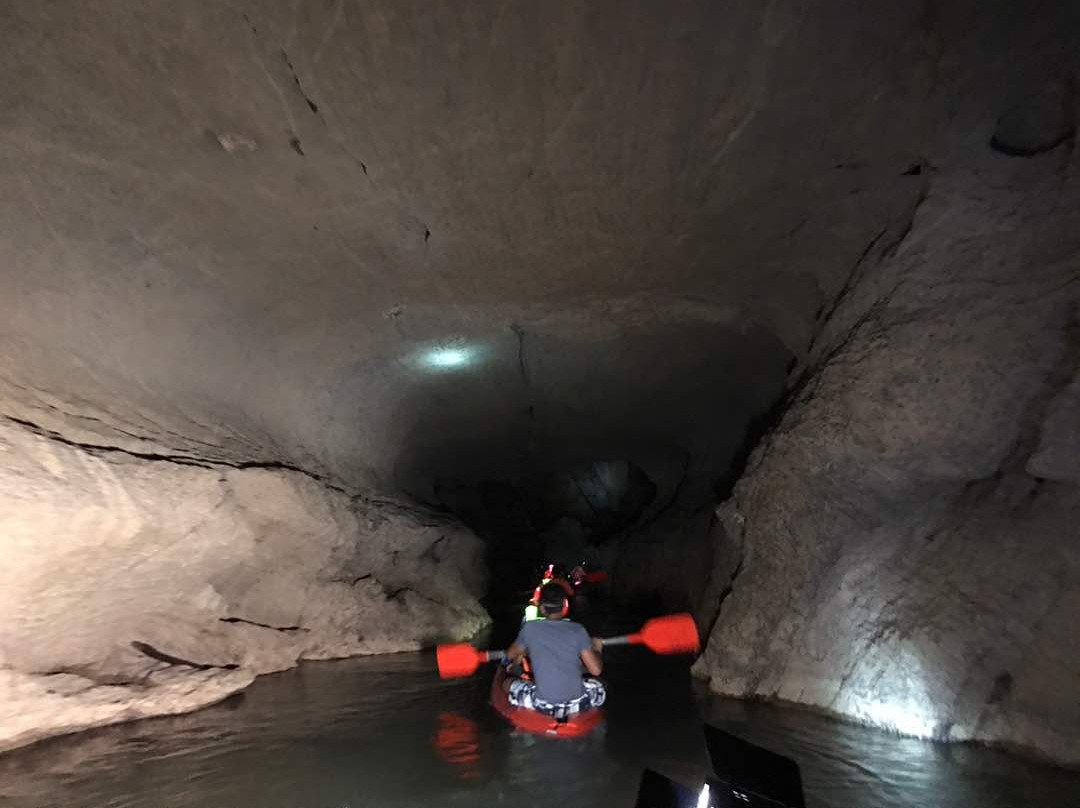 Stegadon Cave Thailand景点图片