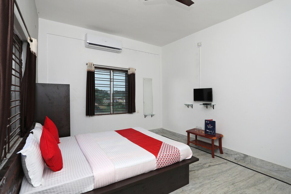 OYO 16144 Ridge Residency主图