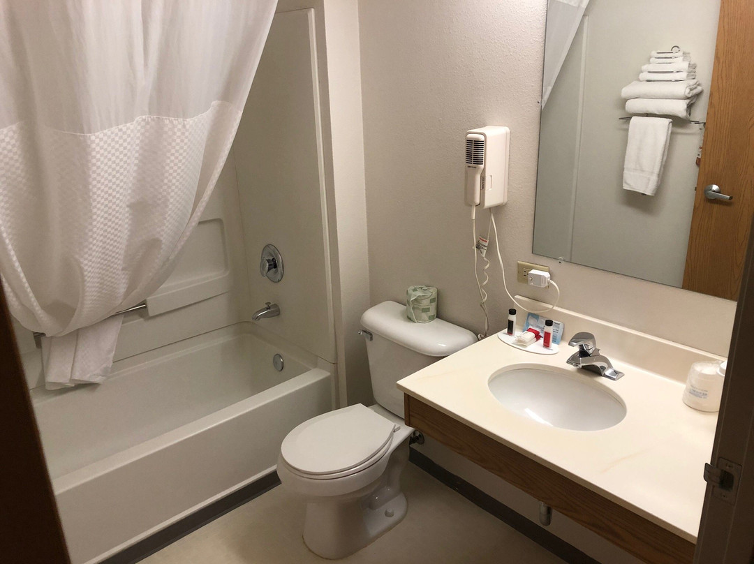 Super 8 by Wyndham Redmond主图