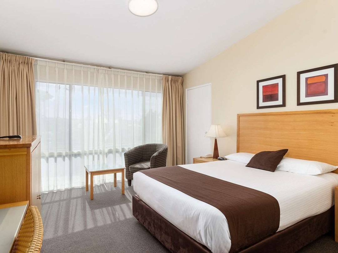 巴鲁斯特品质酒店主图