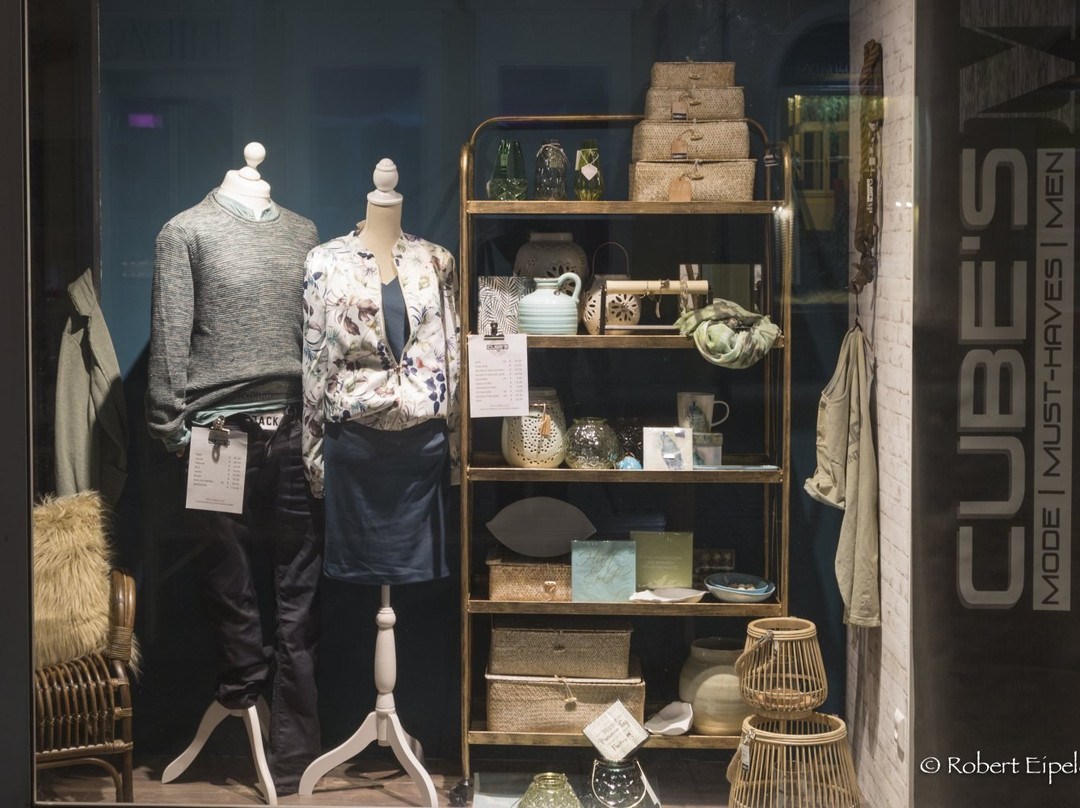 Cube's M3-巴敦必去景点