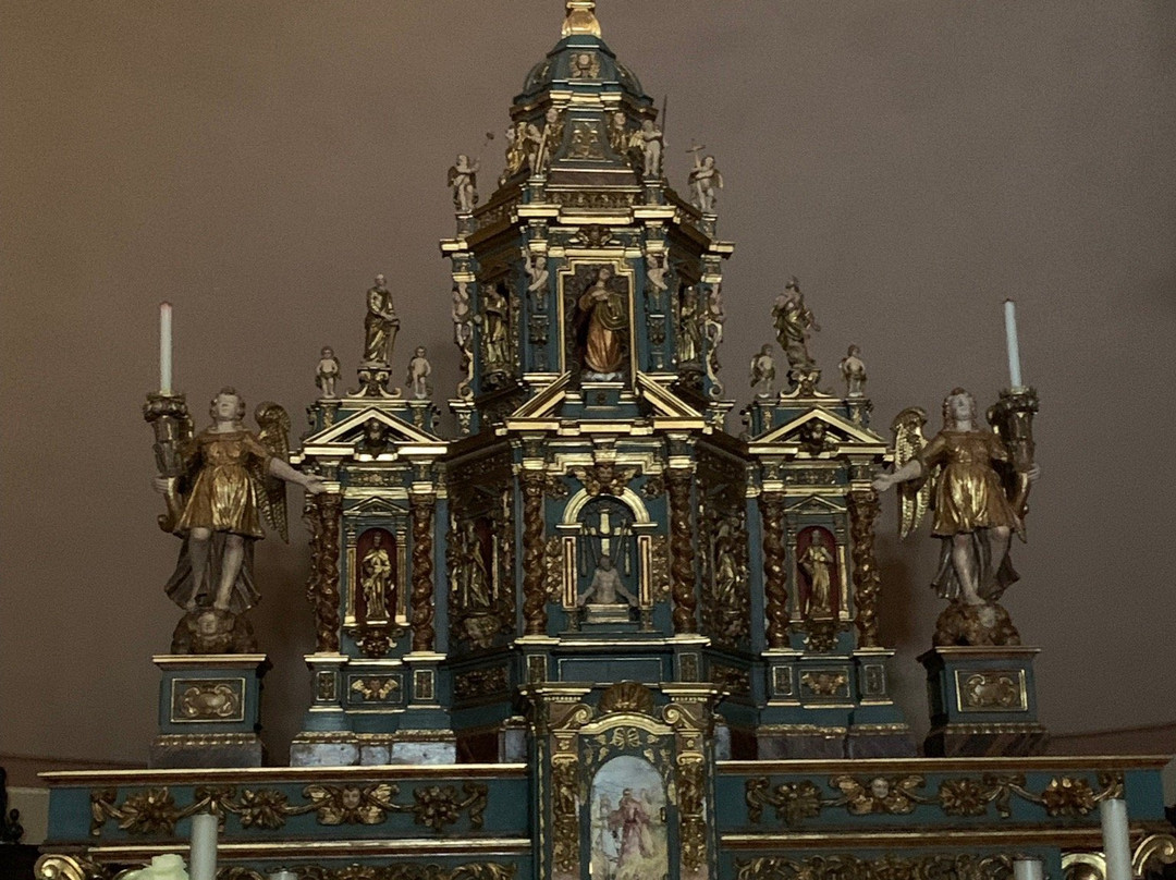 Chiesa di San Lorenzo-Abbadia Lariana必去景点