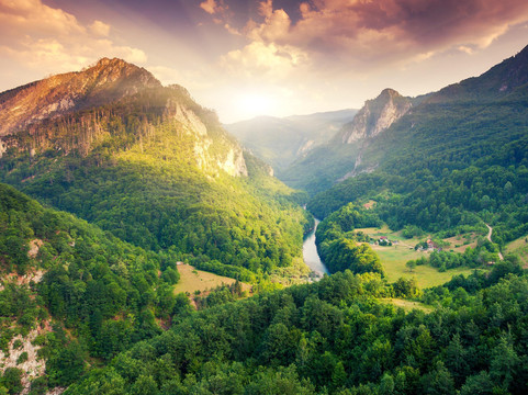 Open Balkans tours in Montenegro-布德瓦必去景点