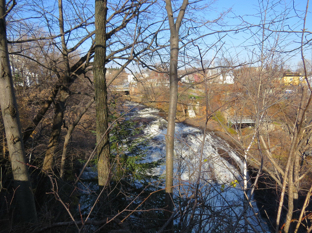 Fresque Du Peuple Wendat-温达基必去景点