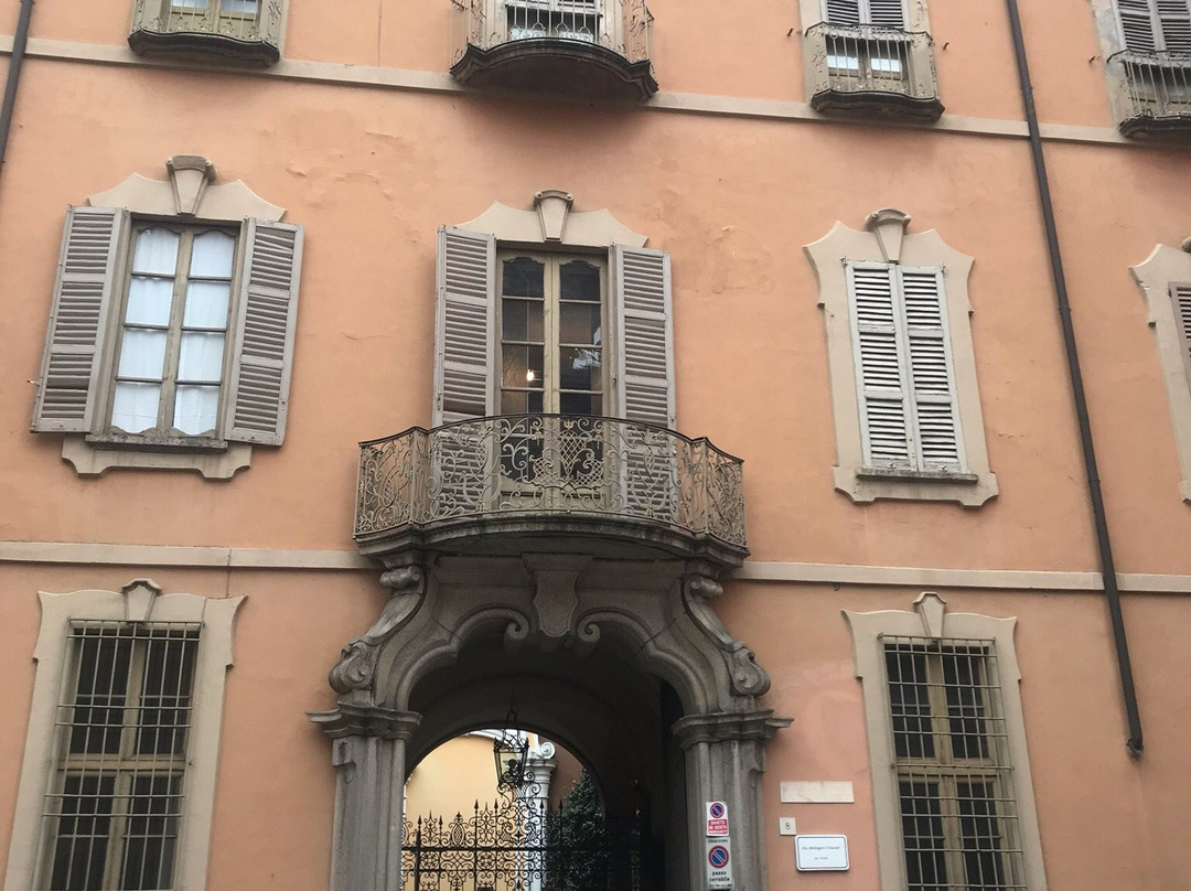 Palazzo Bellingeri-Oralandi-帕维亚必去景点