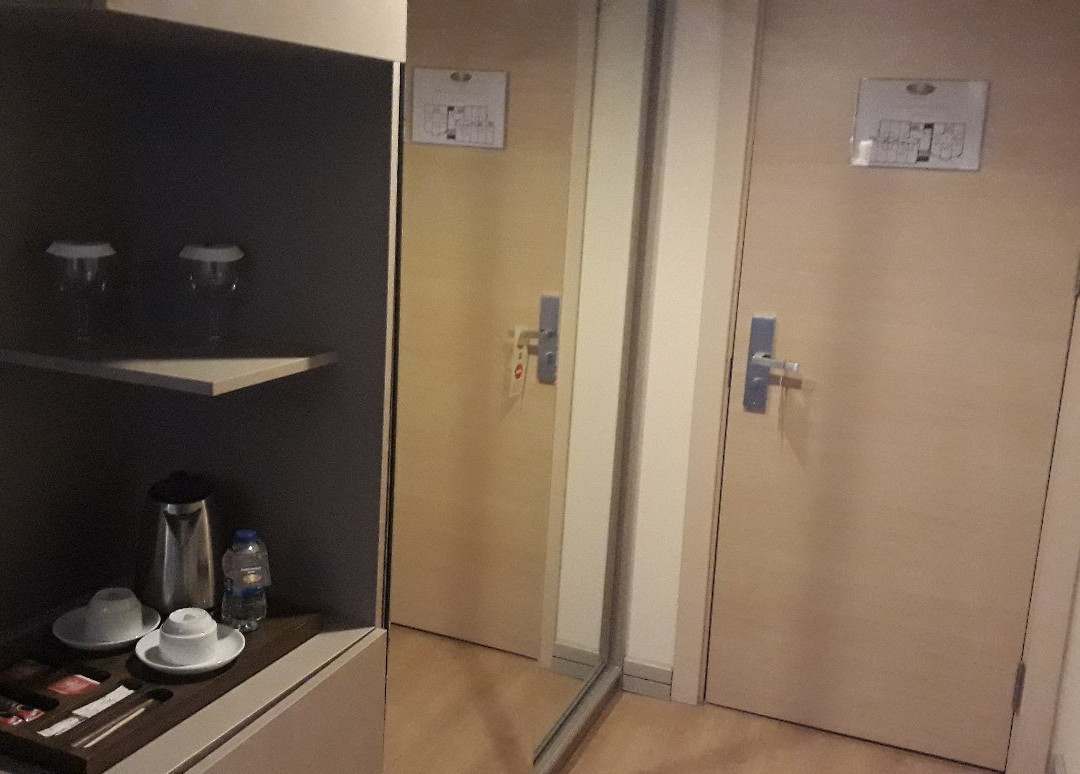 Zinos Hotel主图