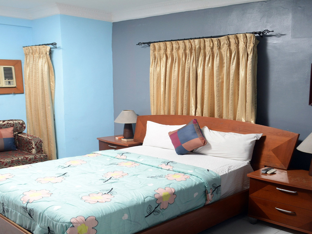 Christine By Nno Hotels & Resorts主图