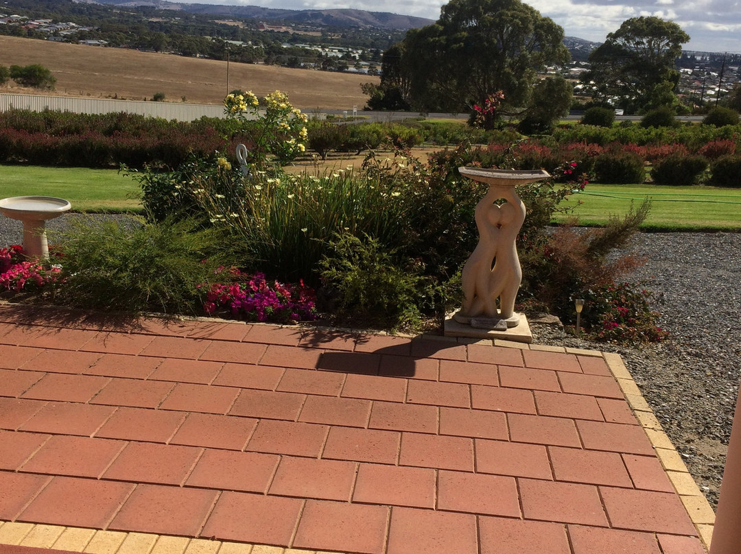 Close Encounters Bed & Breakfast主图