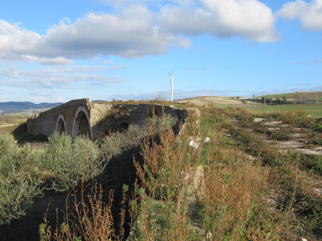 Ponte Romano-Sant'Agata di Puglia必去景点