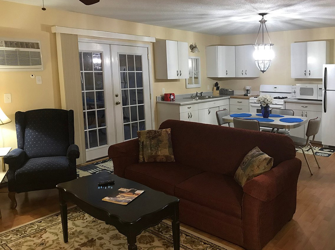 Larch Pine Inn Bed & Breakfast主图