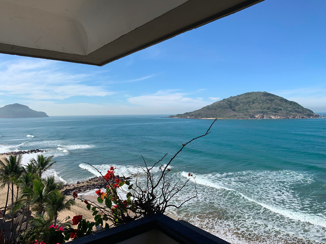 Luna Palace Hotel & Suites主图