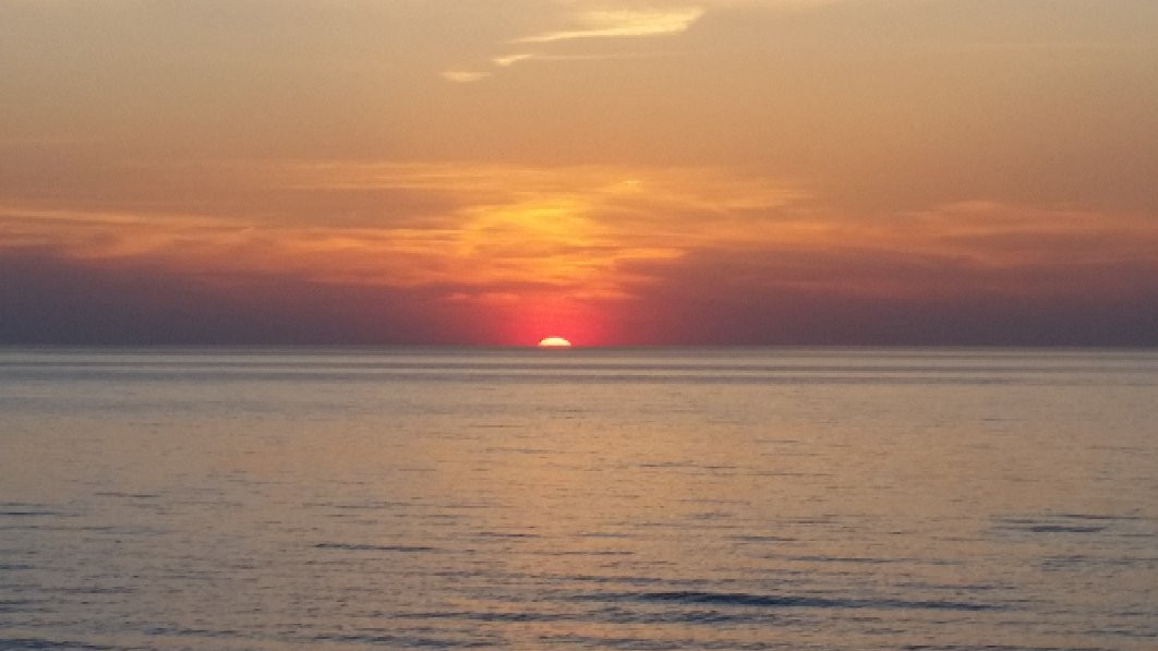 Sandcastles on the Beach主图