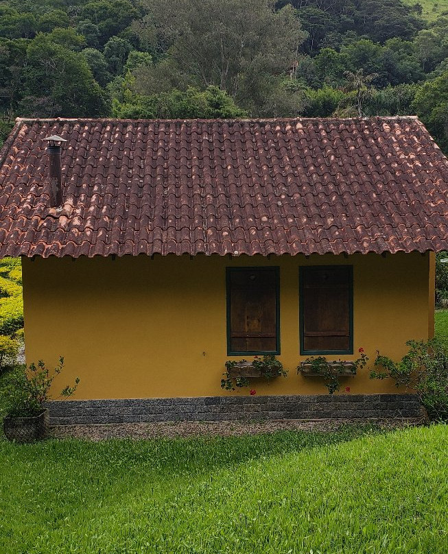 Sainte Monique Chales主图