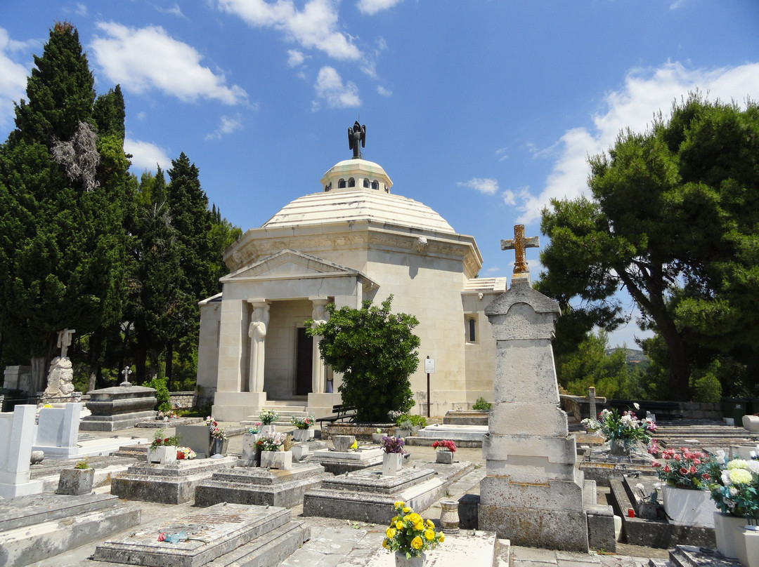 Cavtat Cemetery景点图片