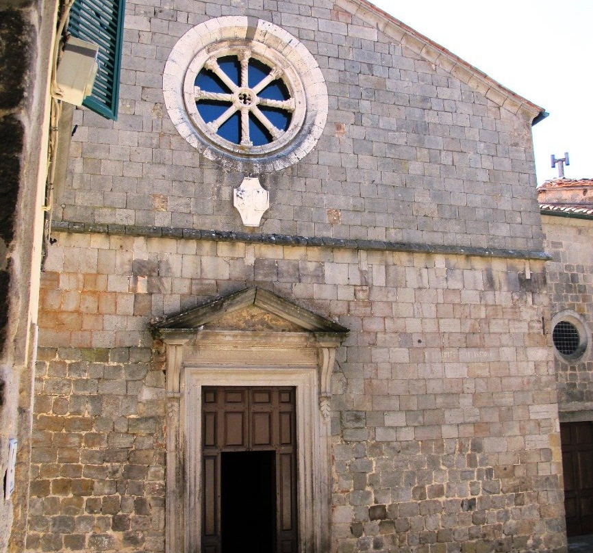 Pieve delle Sante Flora e Lucilla景点图片