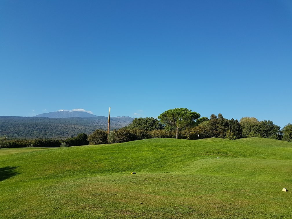 Sicilia's Picciolo Etna Golf景点图片