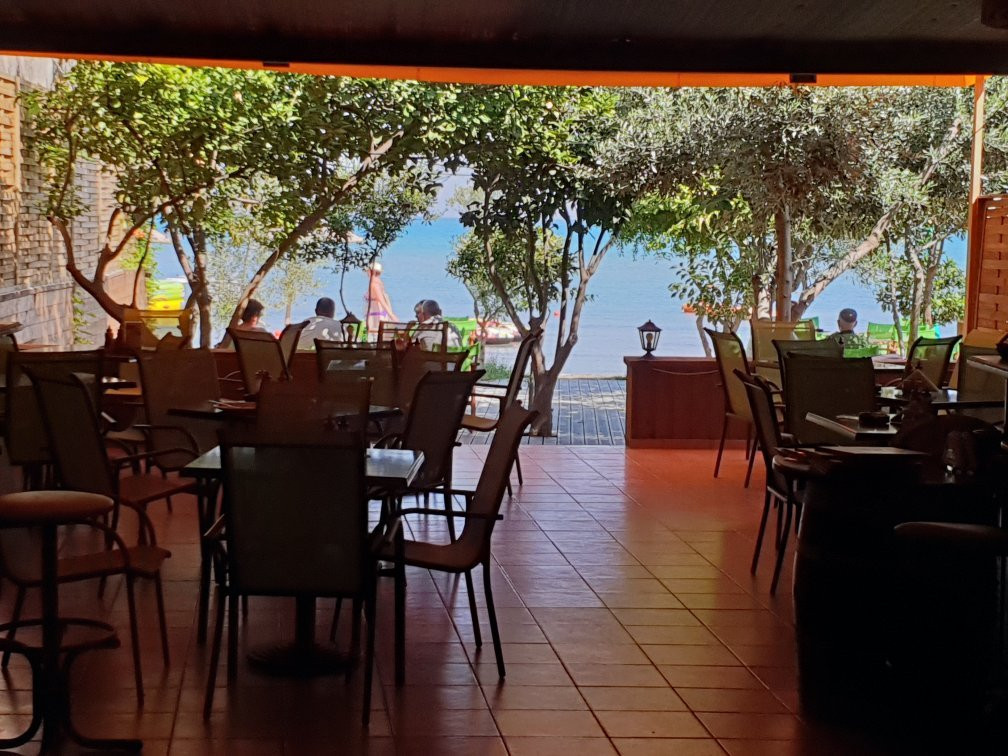 Bolero Irish Bar-Sidari必去景点