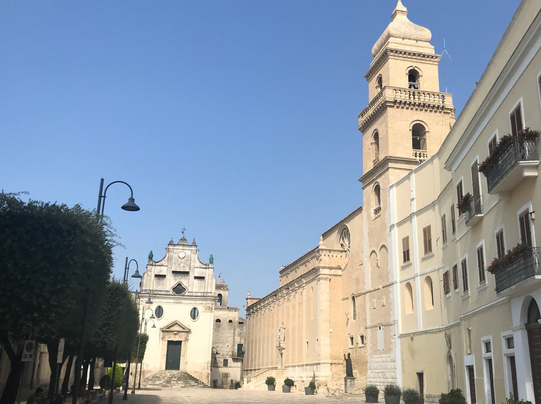 Iat Gravina - Informazione e Accoglienza Turistica-Gravina in Puglia必去景点