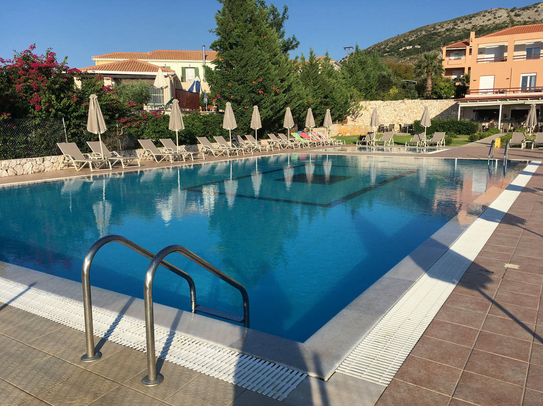 Zephyros Hotel主图