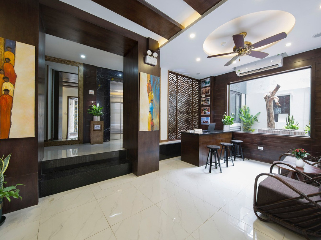 Ancient Lane Hotel主图