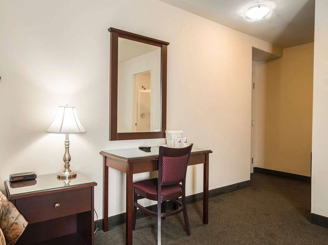 Econo Hotel Levis主图