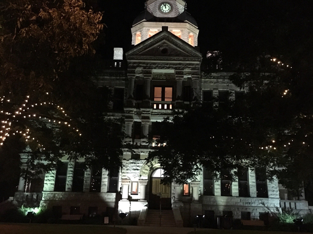 Courthouse-on-the-Square Museum景点图片