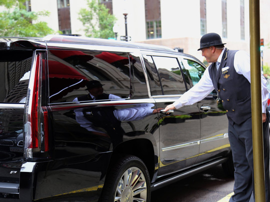 Patriots Limousine & Car Service-福克斯伯勒必去景点