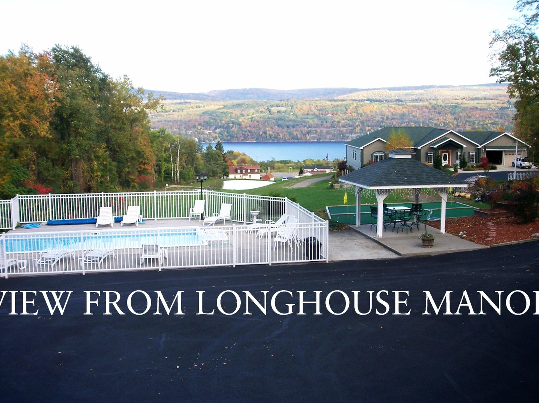 Longhouse Manor Bed & Breakfast主图