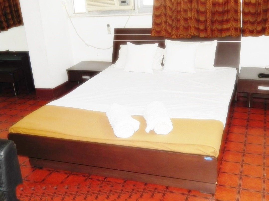 Hotel Ashapura International By Zingo