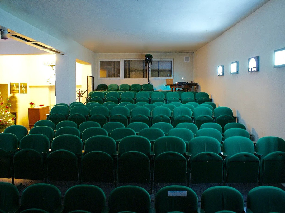 Teatr Zelazny景点图片