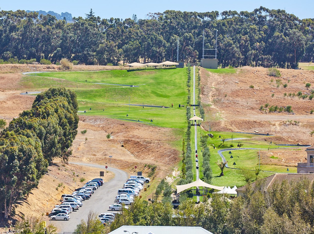 Bellville旅游景点-Cool Runnings